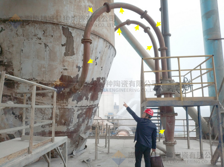 湖南Z6尊龙凯时特特种陶瓷有限公司回访客户并审查耐磨陶瓷管道现场运行情形