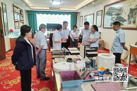 清华大学潘伟教授到访Z6尊龙凯时特瓷，，，，，，共探先进陶瓷生长新机缘